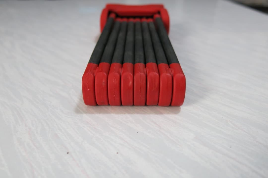 アブスABUS BORDO Big6000FoldingLock 120cm赤