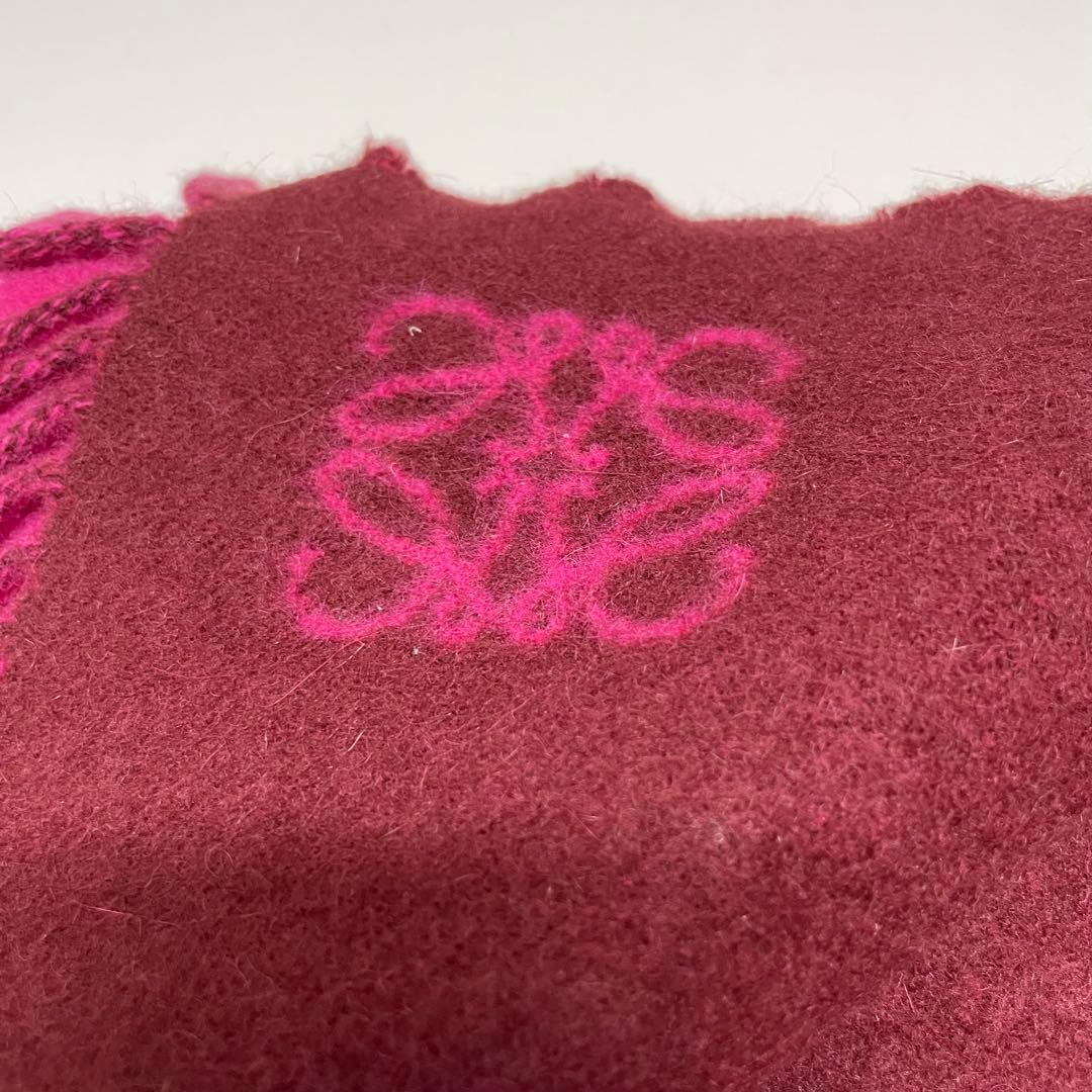 b*i様 LOEWE ロゴ　アナグラム　ウール製マフラー フリンジ付き