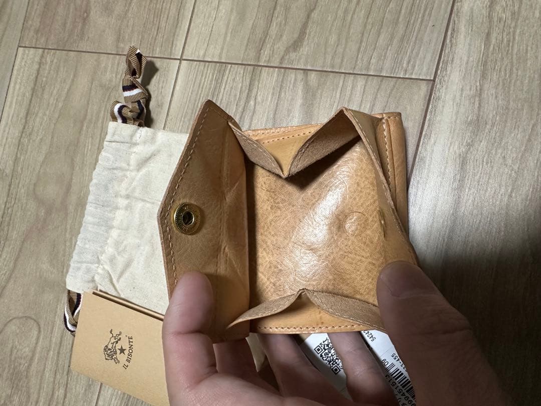 イルビゾンテ　折り畳み財布
