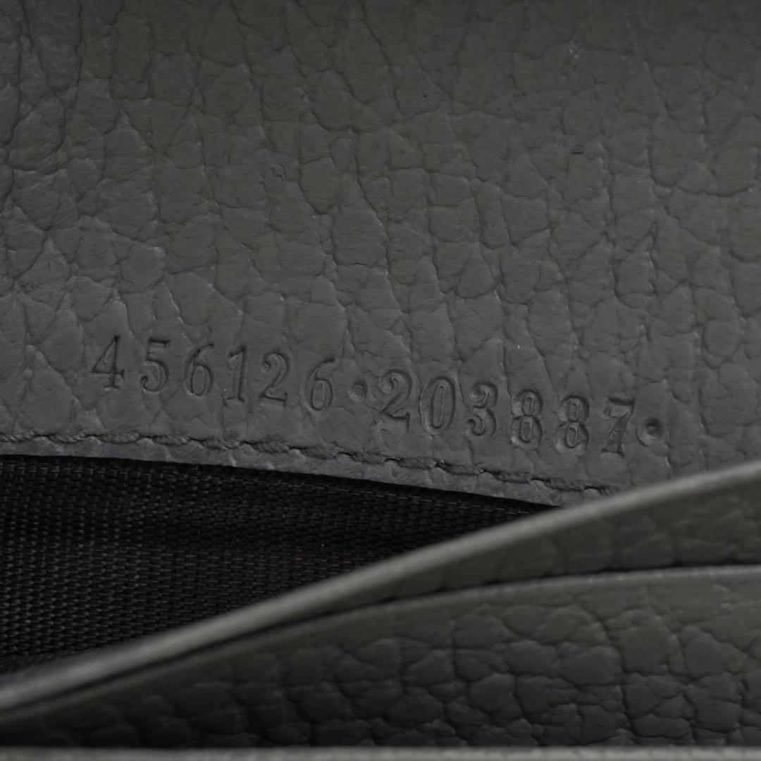 ✨未使用展示品✨ GUCCI ミニ財布　マーモント　エンボスロゴ　GG グレー