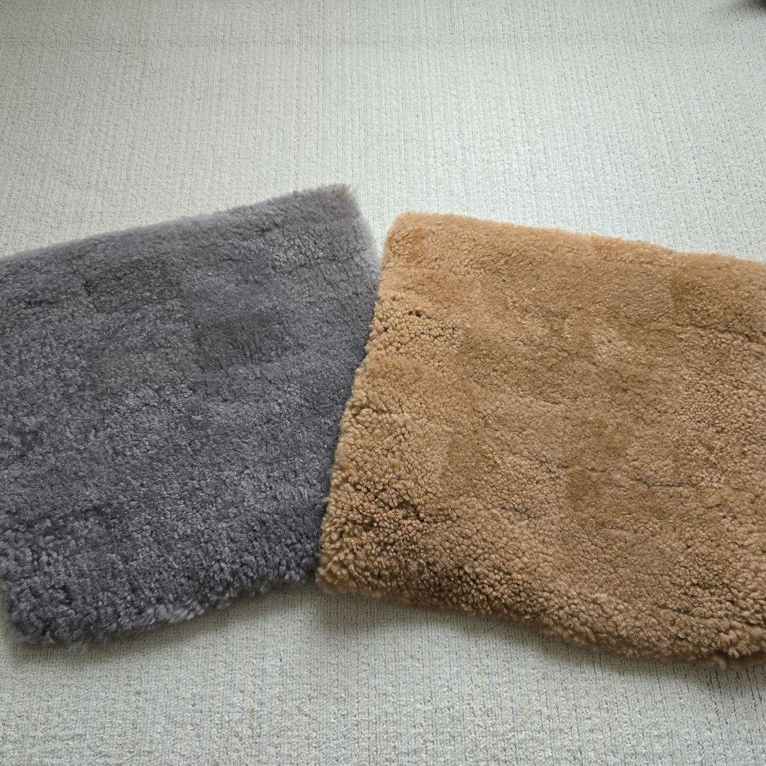 じぶんまくら ムートン 短毛裏無しクッション レッキスマフラー 未使用品 タグ無