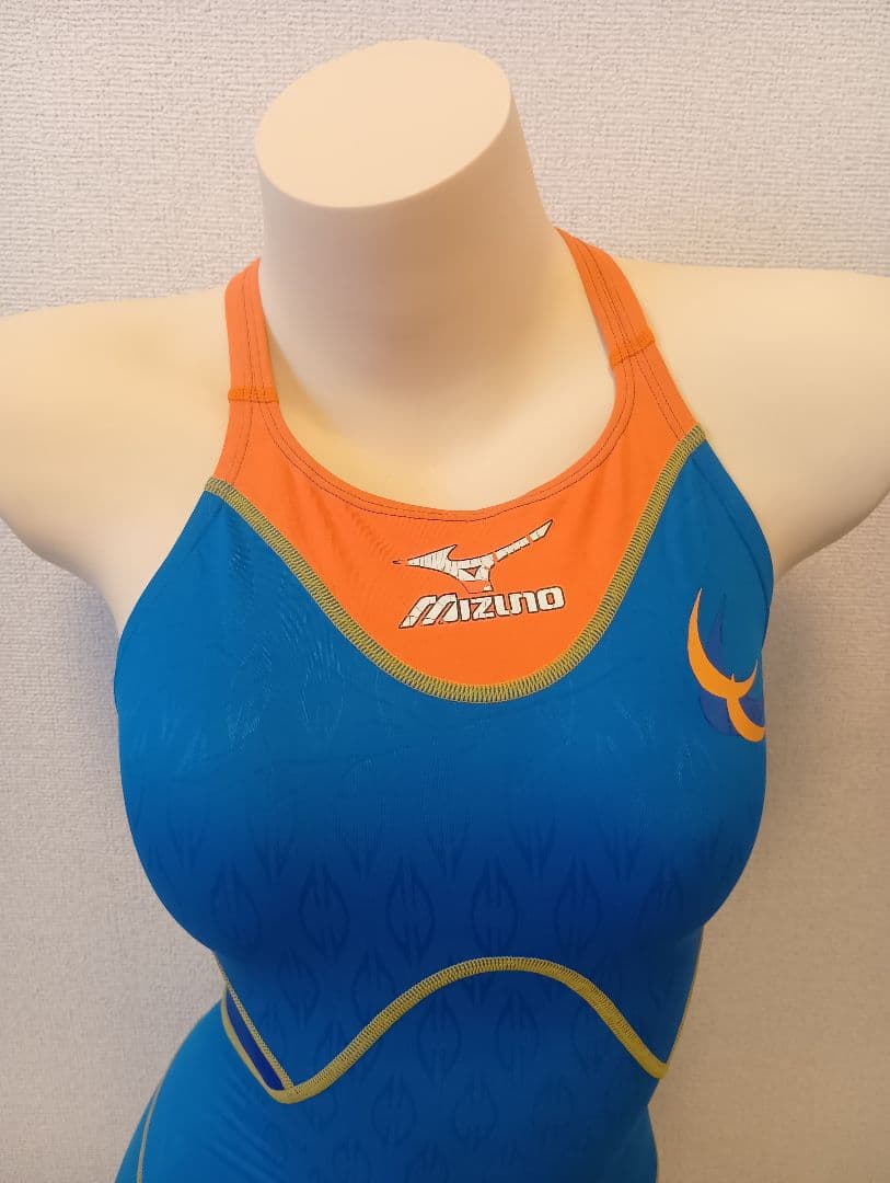 と*ち様 競泳水着　ミズノ　Mizuno マイティライン　Mサイズ