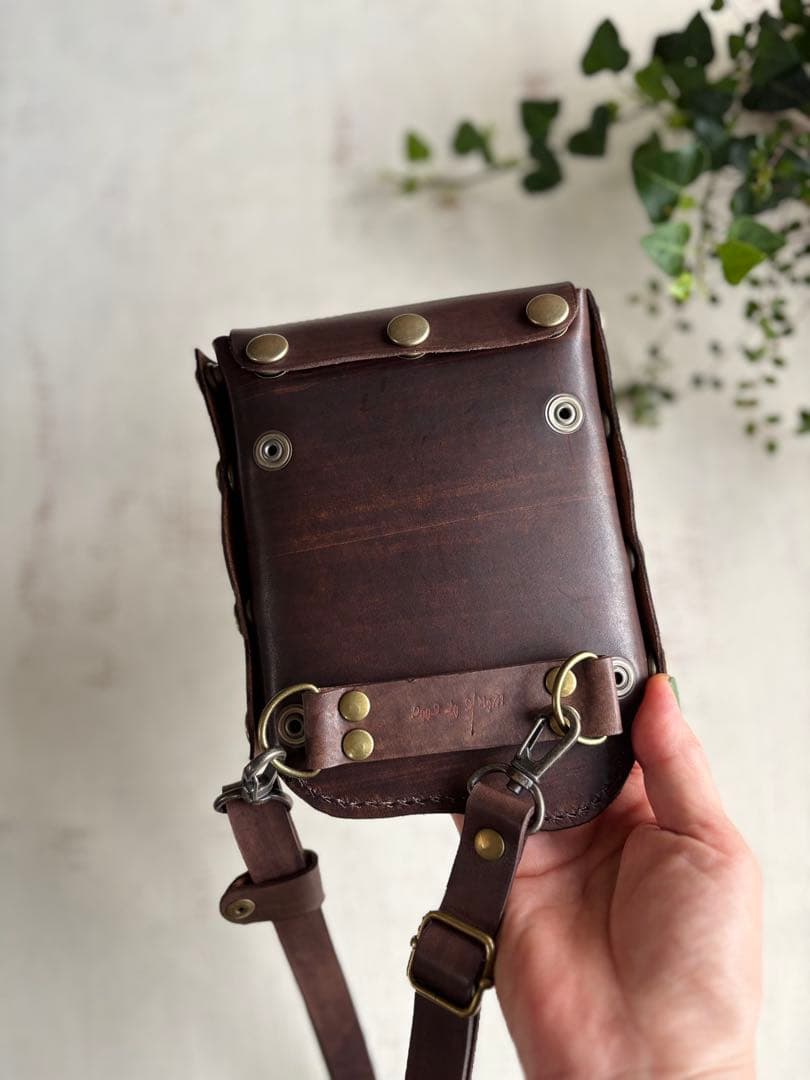 手染めチョコ、ハラコダルメシアンの大容量シザーケース