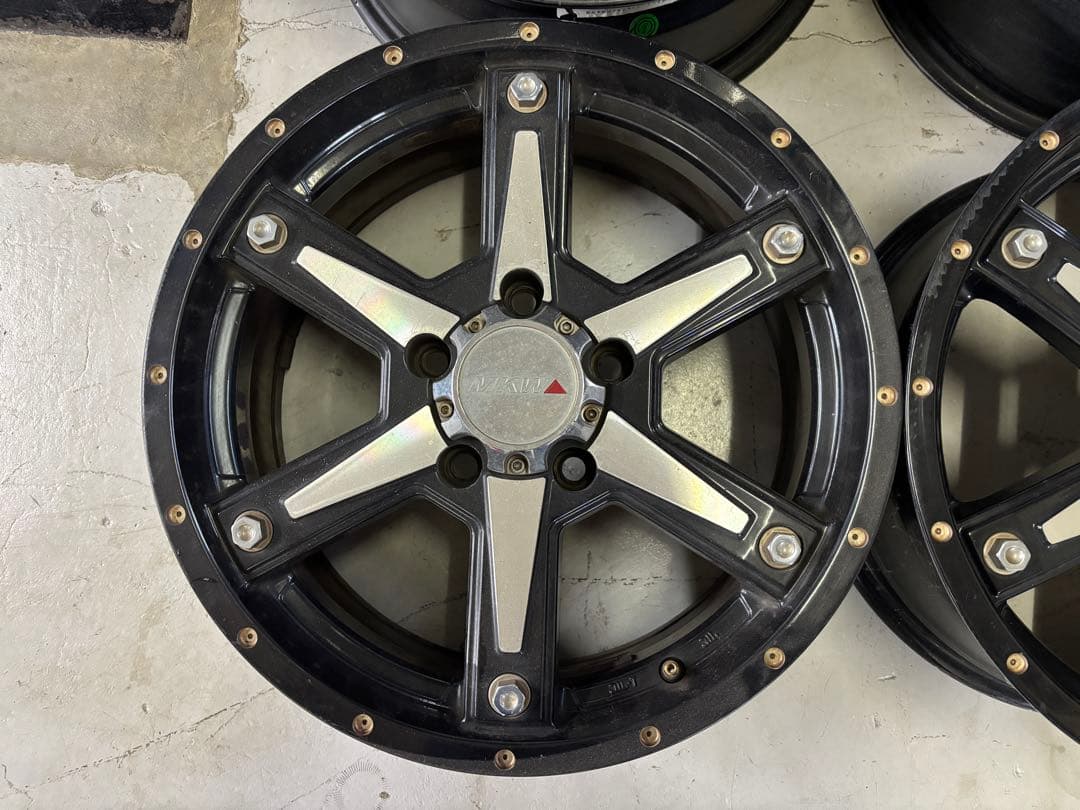 MKW MK-56 17インチ 5本 ラングラー グランドチェロキー等