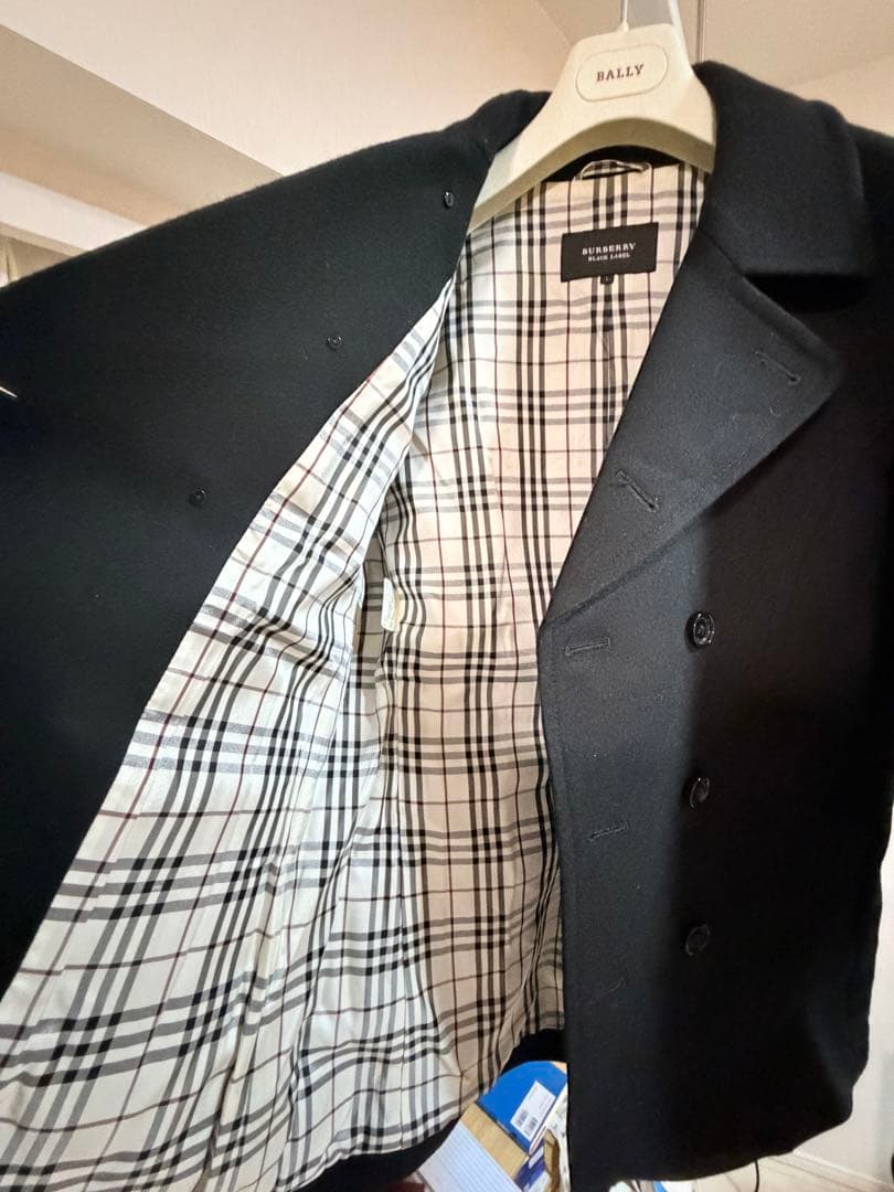 BURBERRY ブラック ウール ピーコート