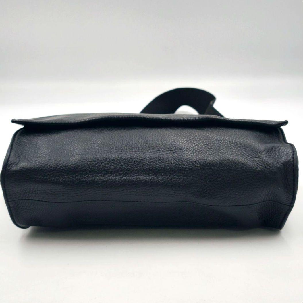 【美品 高級◎】イアパピヨネ ショルダーバッグ 斜め掛け 本革