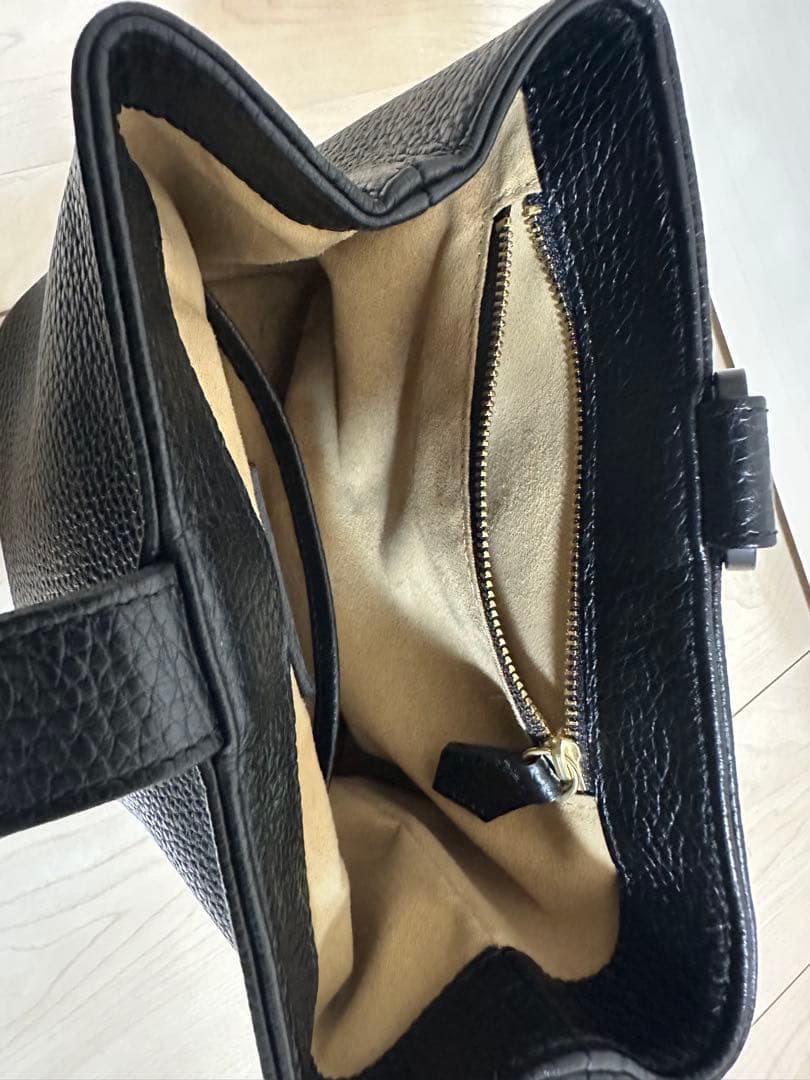 HushTug 黒 レザー トートバッグ