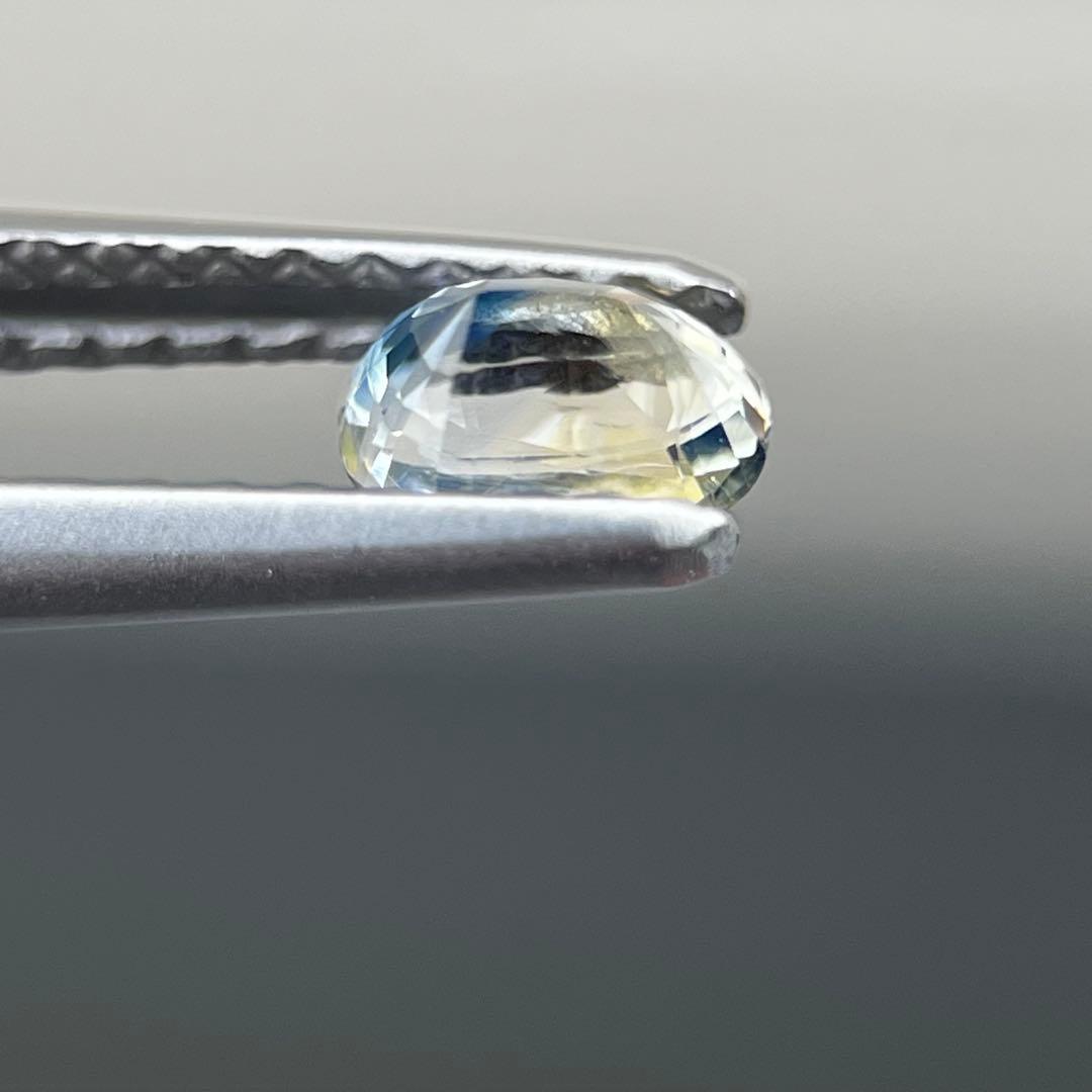 スリランカ産非加熱天然バイカラーサファイア