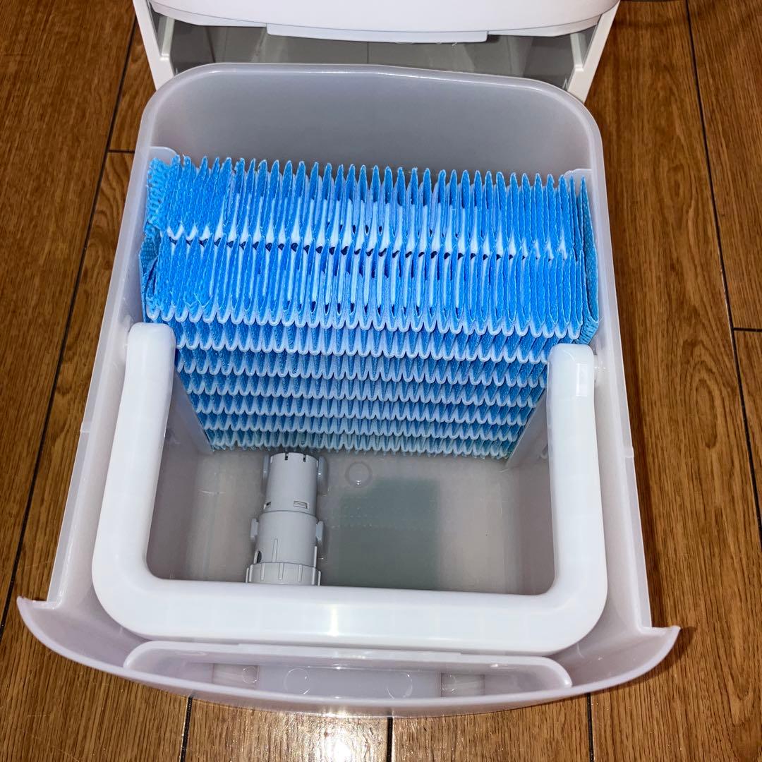 SHARP シャープ　加熱気化式加湿器 HV-S55-W