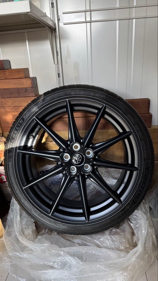 TOYOTA GR86 純正ホイール