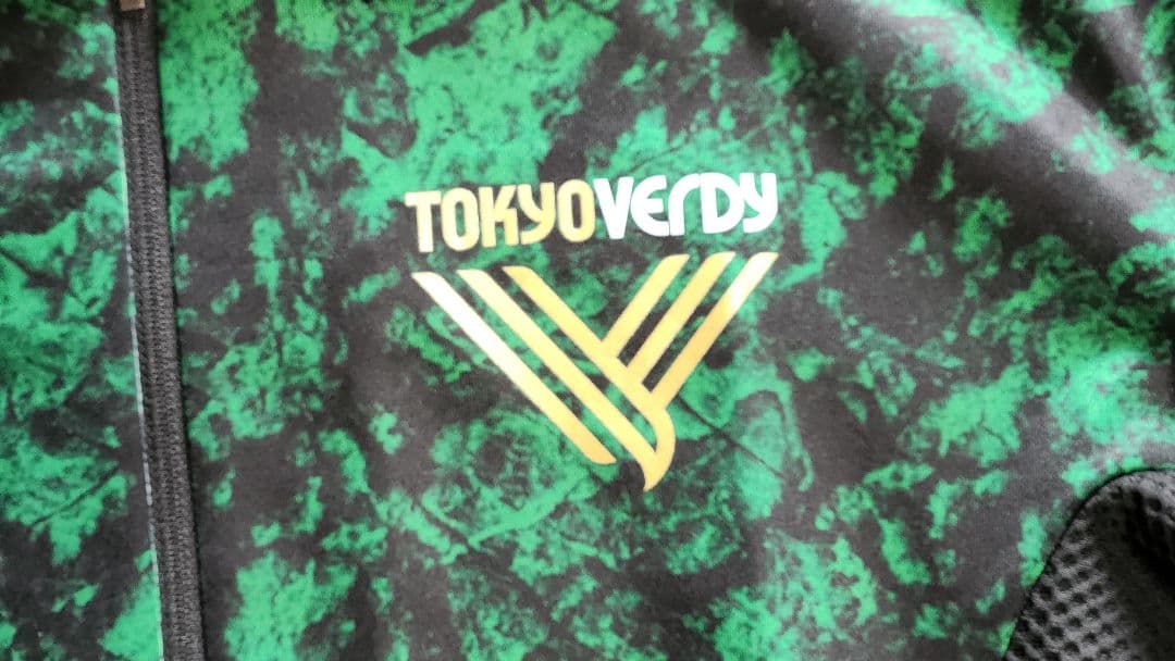 送料込★新品★東京ヴェルディ★選手着用モデル2025アスレタトレーニングトップ