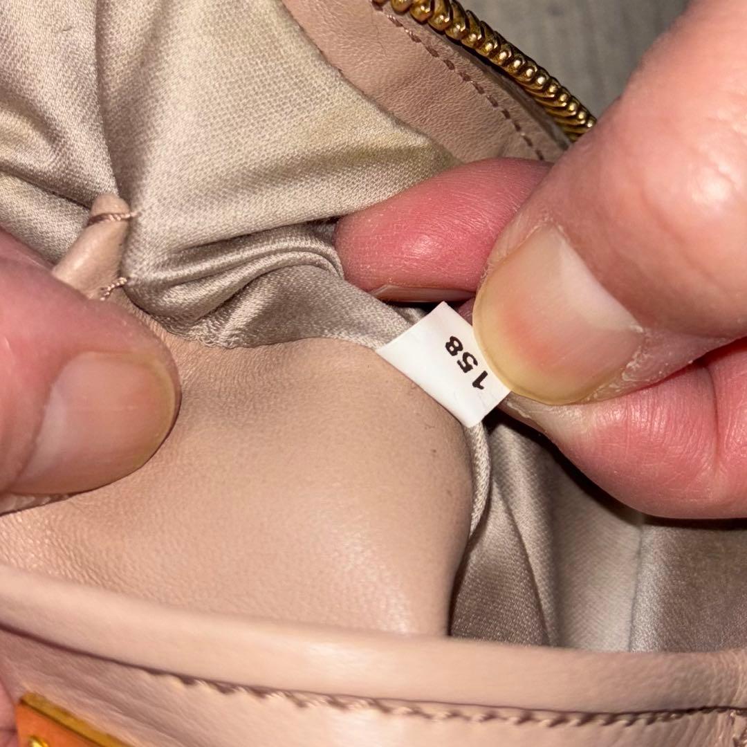 MIUMIU マテラッセ ショルダーバッグ ベージュ