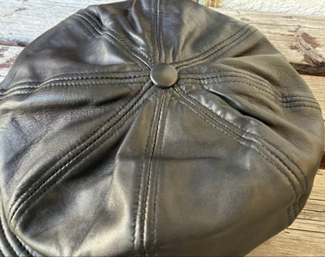 『Joker』 黒 レザー キャスケット