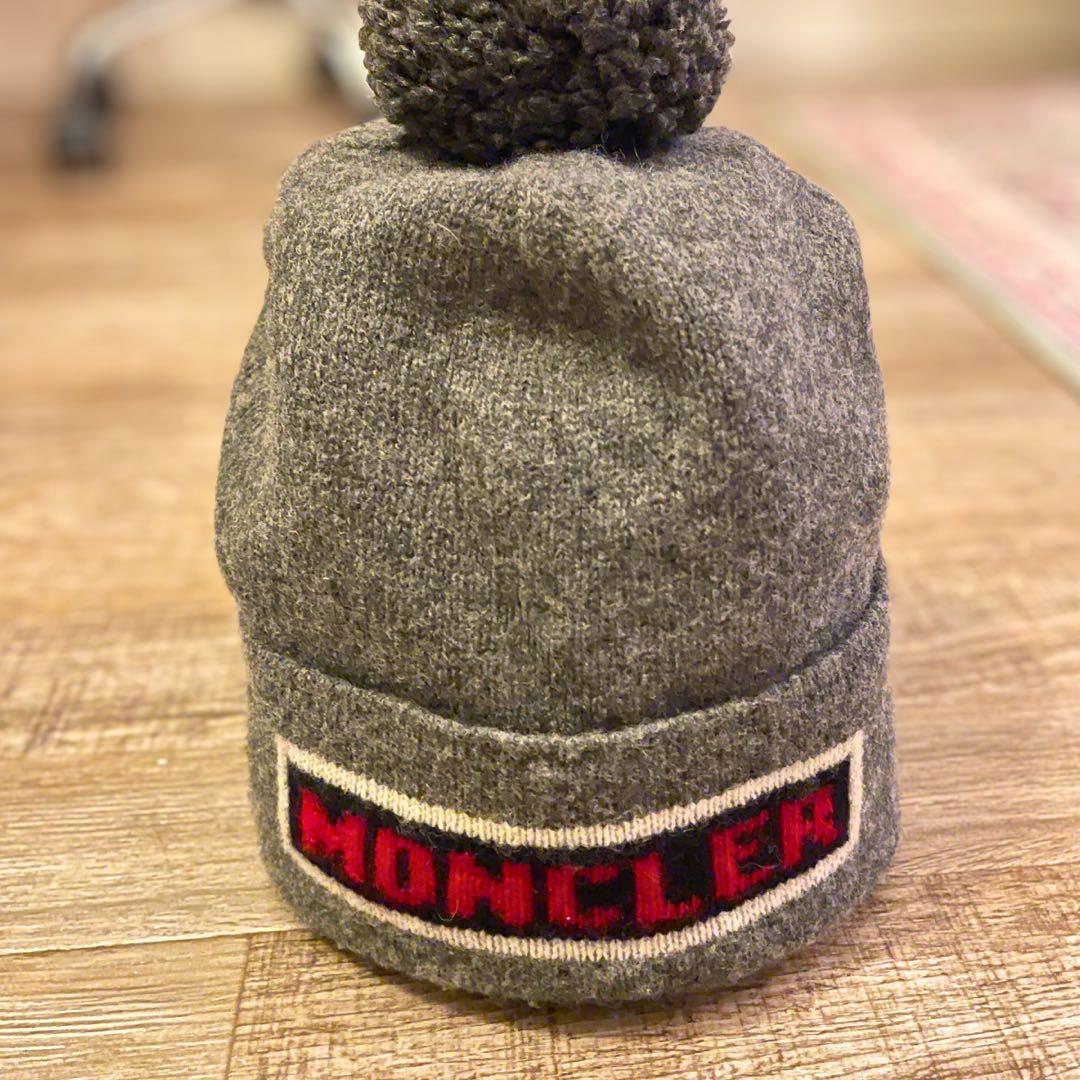 k*o様 【美品】【日本未入荷】モンクレール ニットキャップ グレー