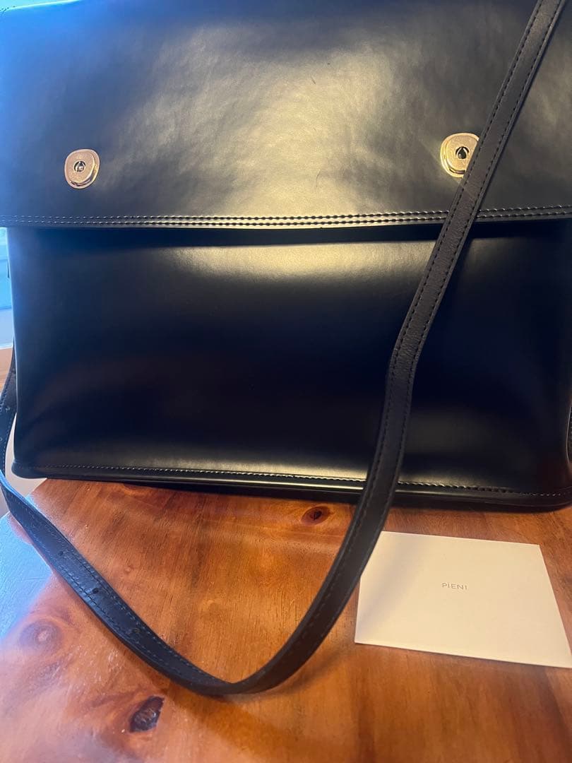 PIENI M EXTRA BK/BK ショルダーバッグ