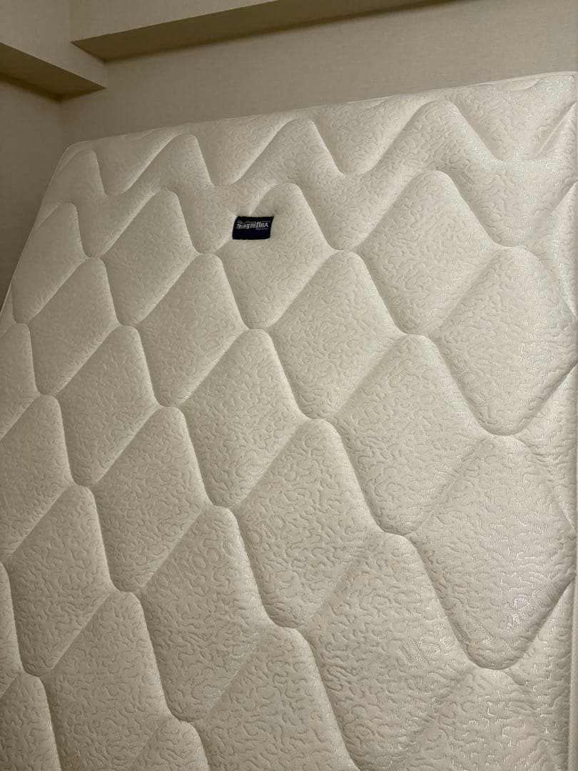 マットレス　セミダブル　6月末まで