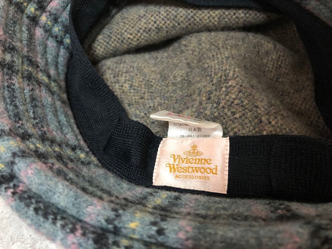 ヴィヴィアン　帽子　チェック　ウール　キャップ