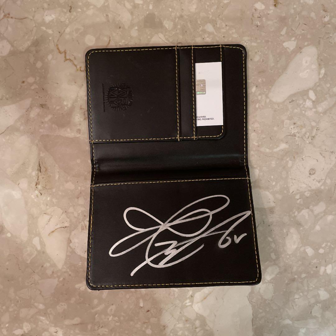 BTS テテ テヒョン パスポートケース サイン入り