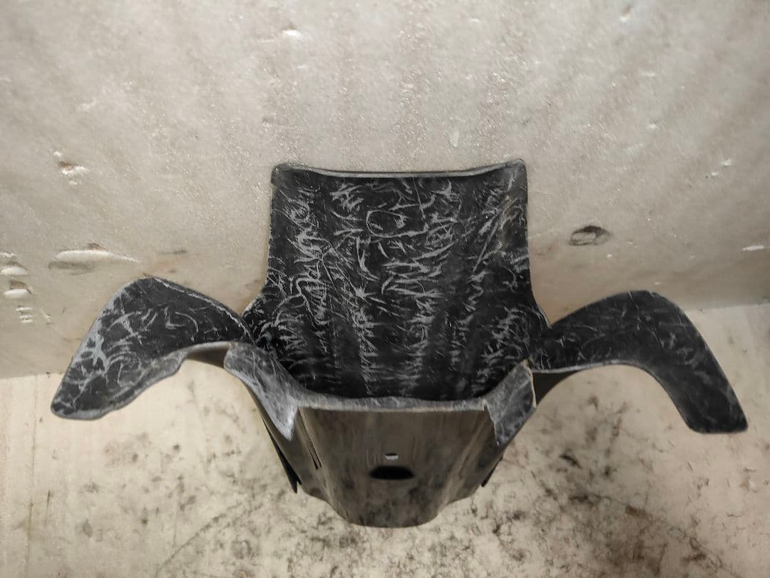 ズーマー FI キャブ車 用 FRP製 ネック下カバー