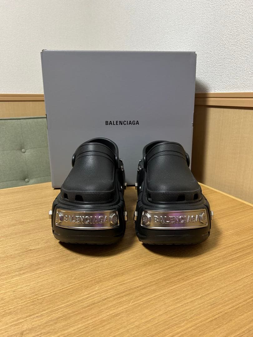 BALENCIAGA Hard Crocs ブラック サンダル