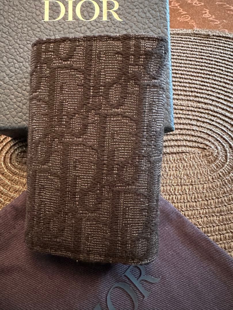 DIOR ディオールキーケース　箱付き