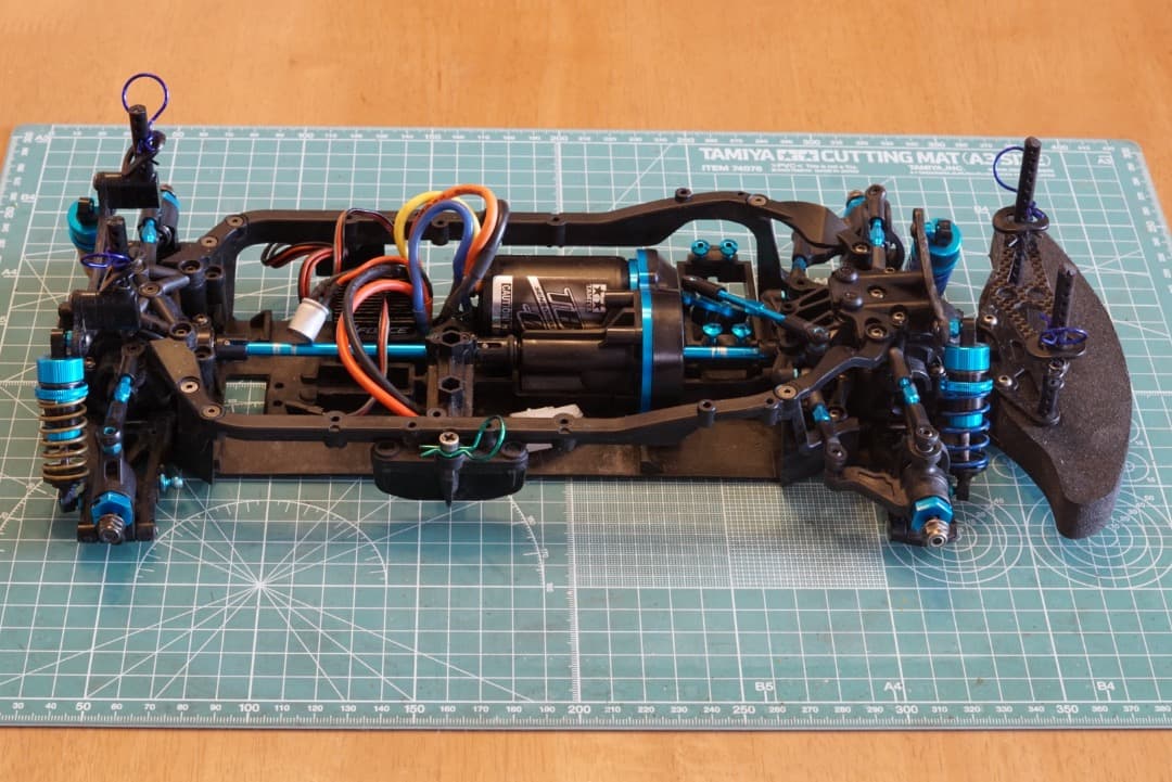 タミヤ TB-05 PRO（メカ・保守パーツ付属）