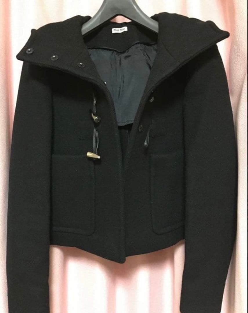 MIUMIU 黒 フード付きピーコート ダッフルコート　アウター