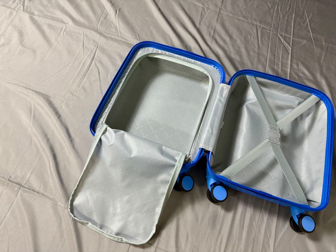 新品未使用 ディズニー スティッチ キャリーケース 16インチ 機内持込可 4輪