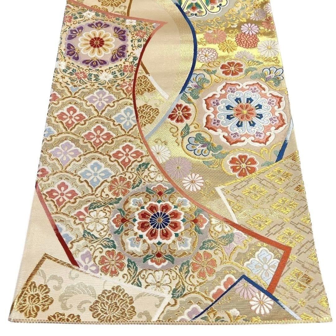 袋帯　華紋　菊花　雪輪青海波　花菱　唐花　金糸　着物　082a u