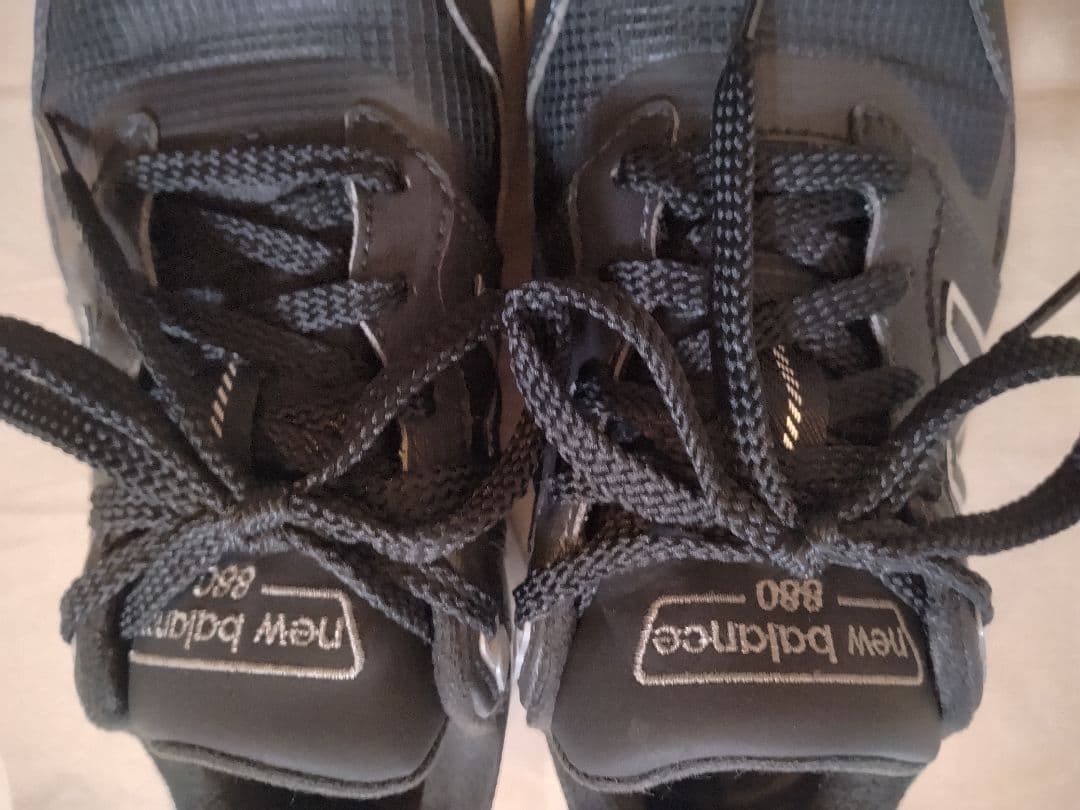 美品New Balance 880ブラック GORE-TEX　23.5 （2Ｅ）