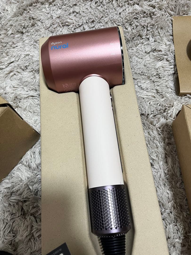 ダイソン Dyson ヘアドライヤー ピンク