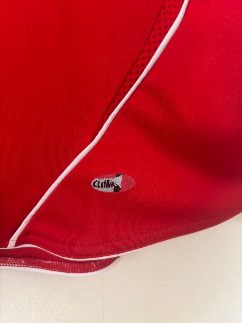 【正規品】シャビアロンソ選手　リバプール　ユニフォーム