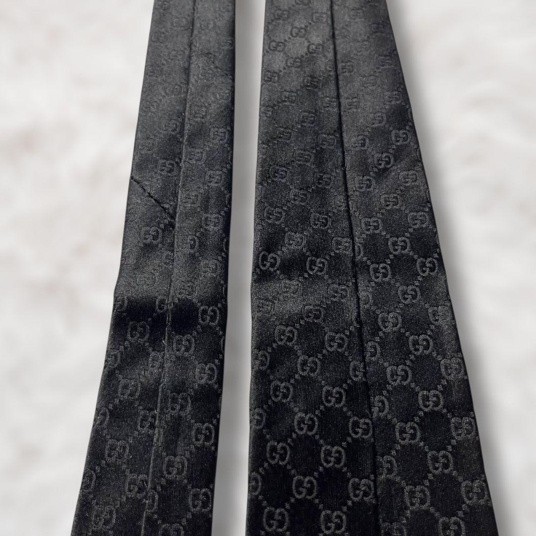 【新品未使用✨️】グッチ GUCCI ソリッド GG柄 シェリー メンズ ネクタイ