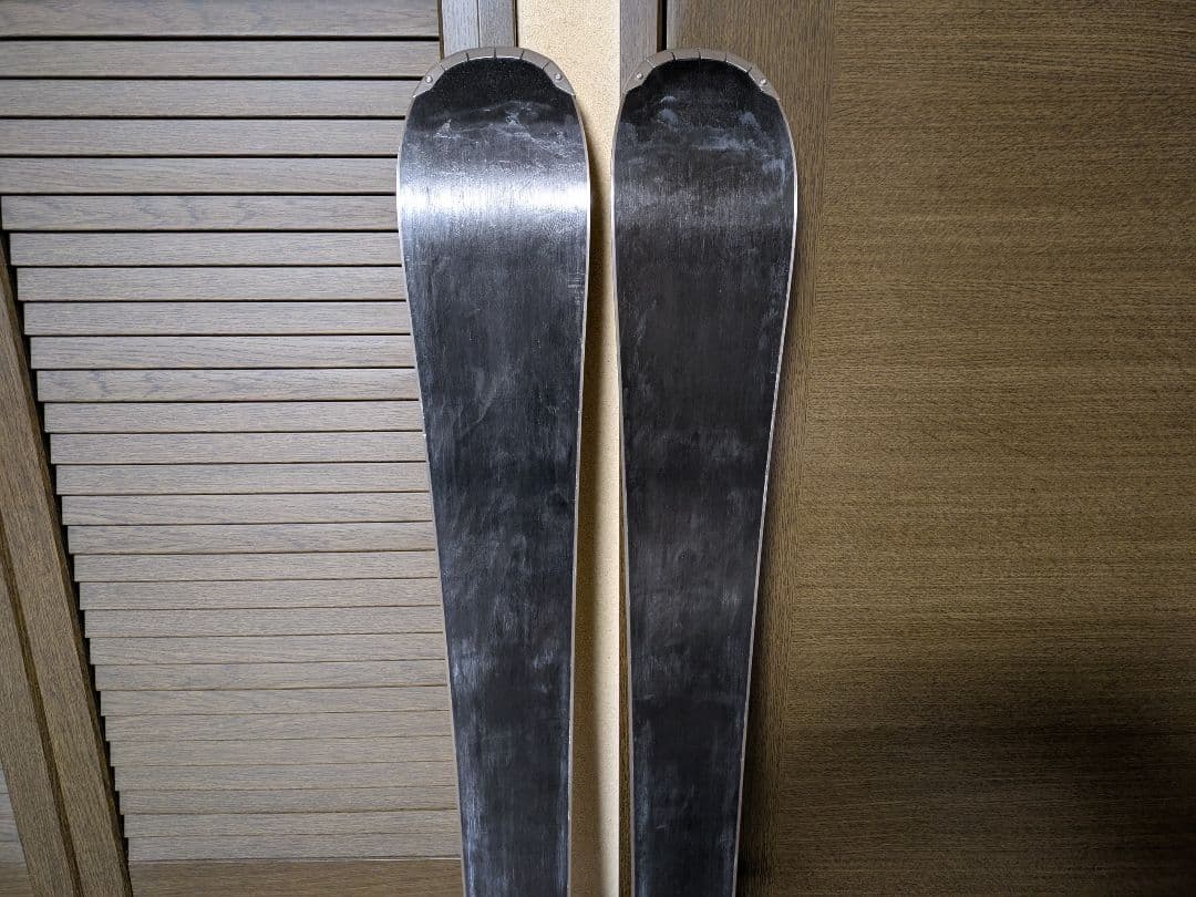 ヘッド（HEAD）スキー板170cm SHAPE V1