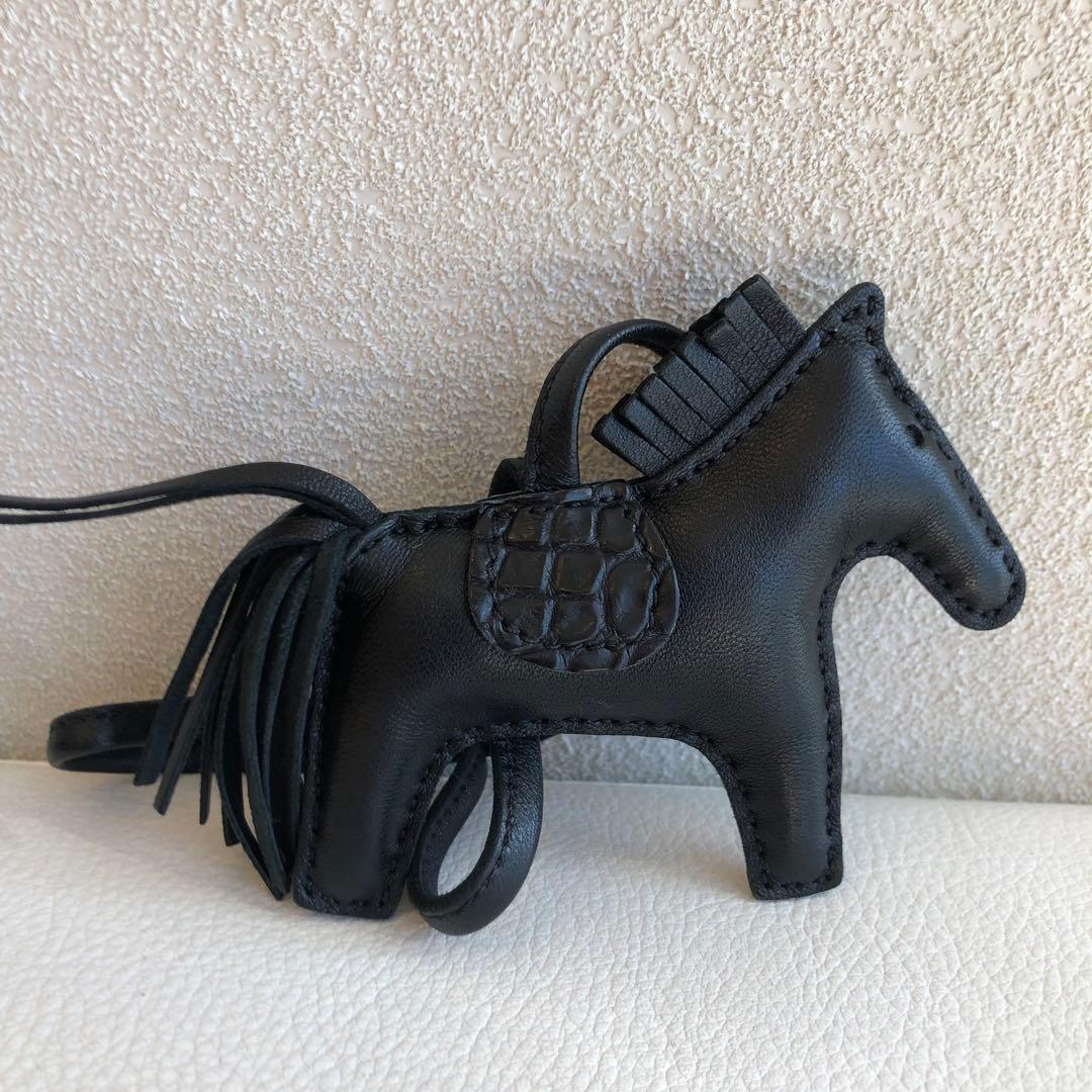 HERMES ロデオタッチPM　ソーブラック　18O2511