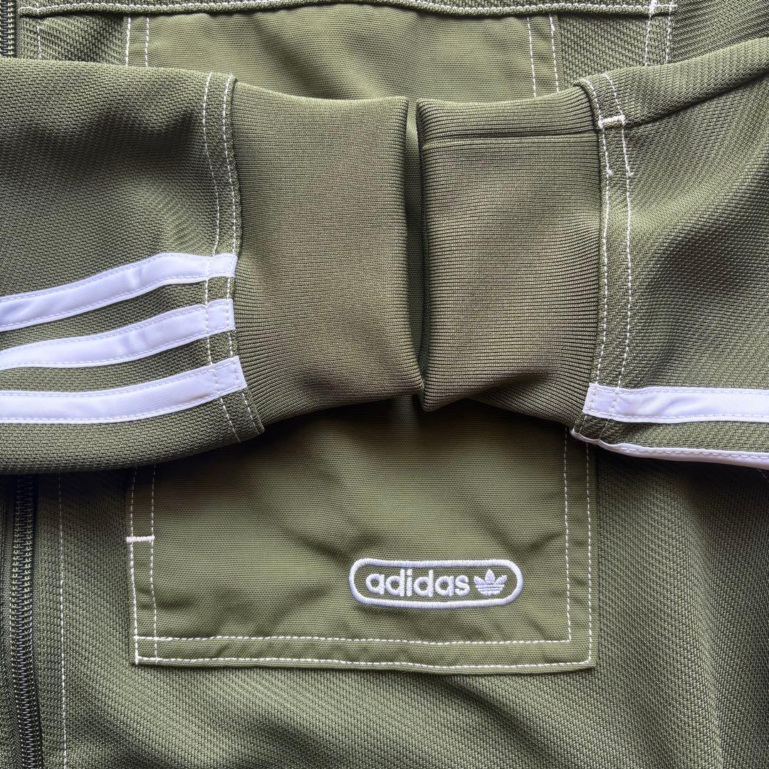 アディダス トラックジャケット モスグリーン GN3806 WW TT 緑 M