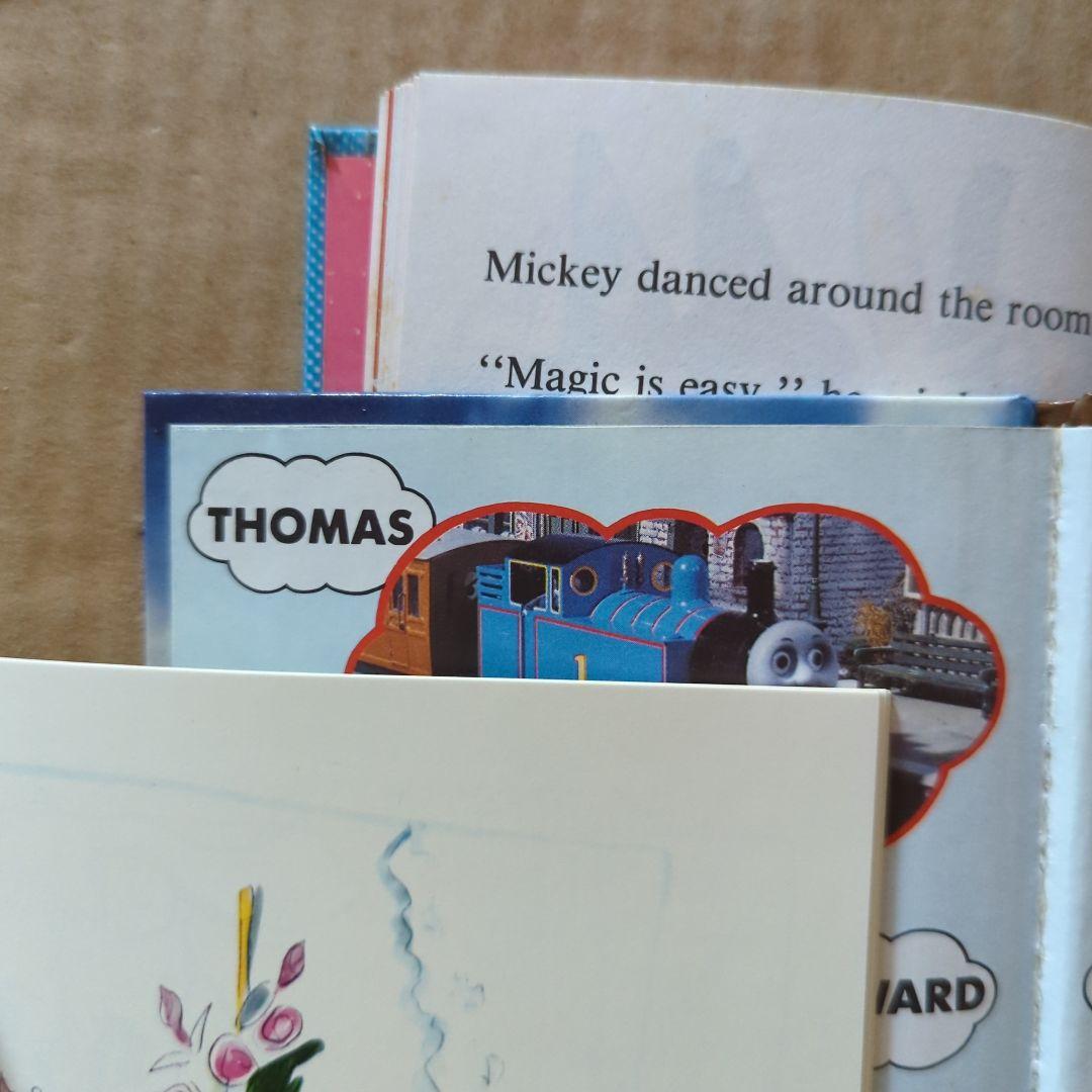 英語絵本　マドレーヌちゃん　ミッキー魔法使いの弟子　トーマス　洋書