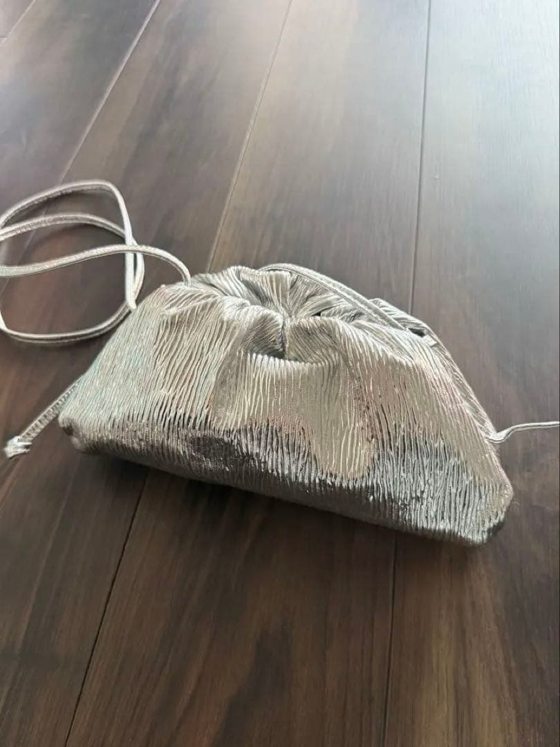 【美品】ボッテガヴェネタ BOTTEGAVENETA ミニ ザ ポーチ