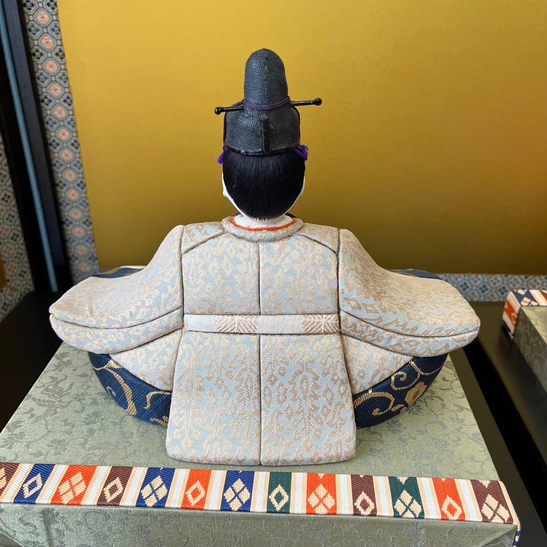 九重雛【真多呂作】男雛 女雛セット/金屏風・飾台・台座・燭台・行器付き/ひな祭り