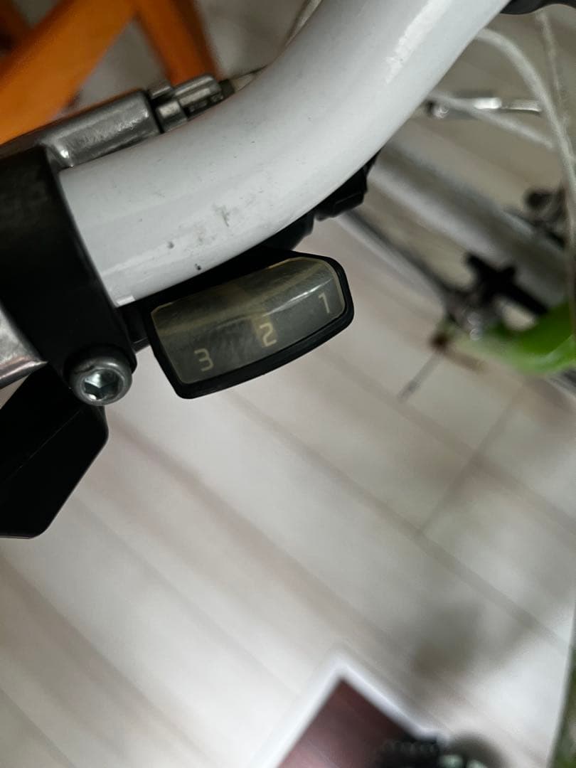 LOUISGARNEAU CHASSE新品タイヤ、ハンドル、グリップ、ブレーキ