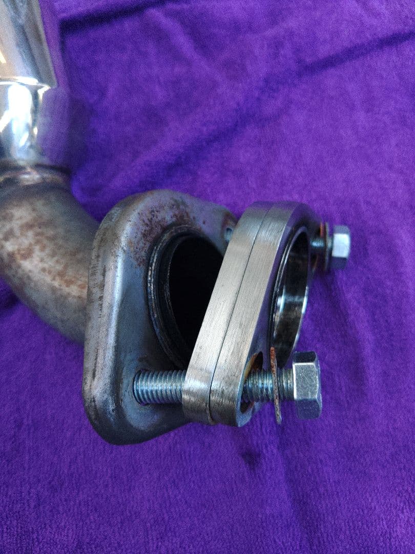 レガリスマフラー　スズキ