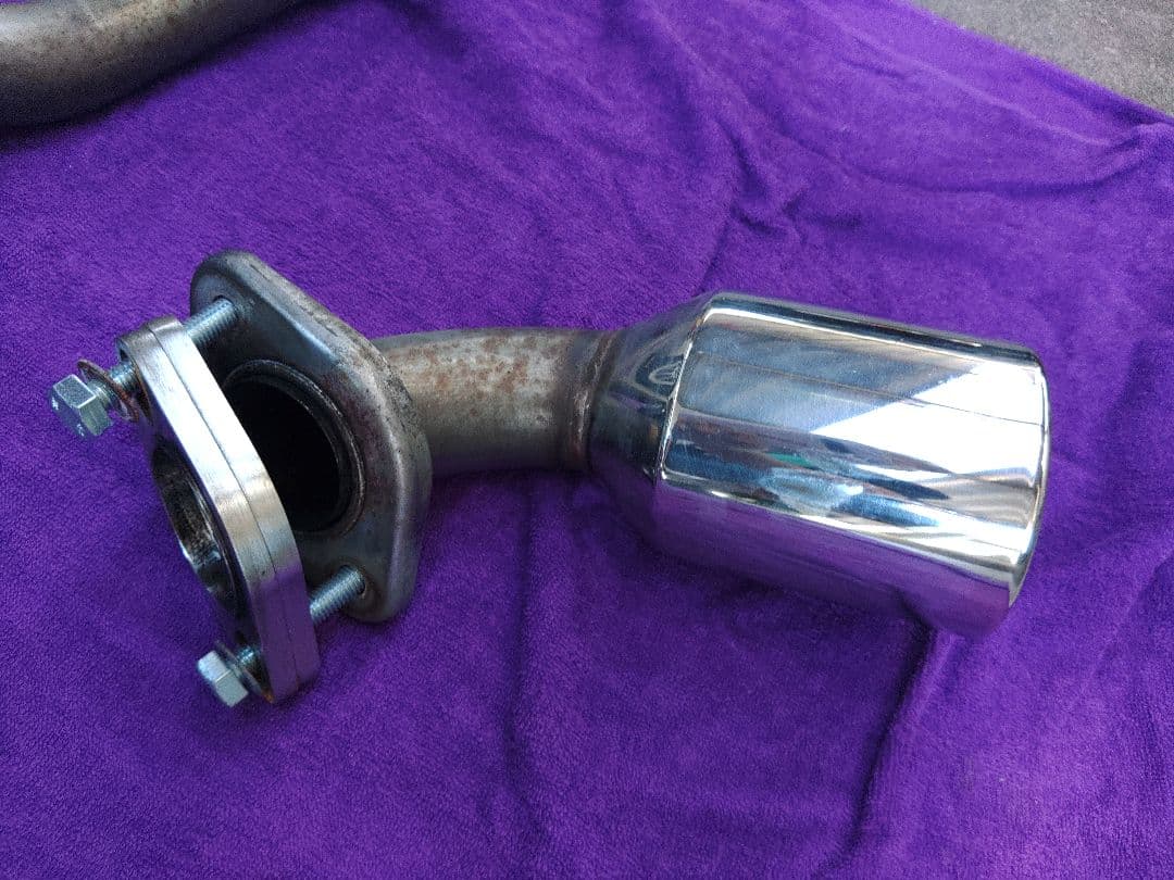 レガリスマフラー　スズキ