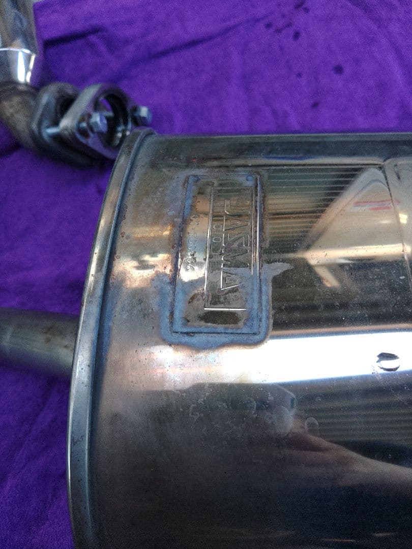 レガリスマフラー　スズキ