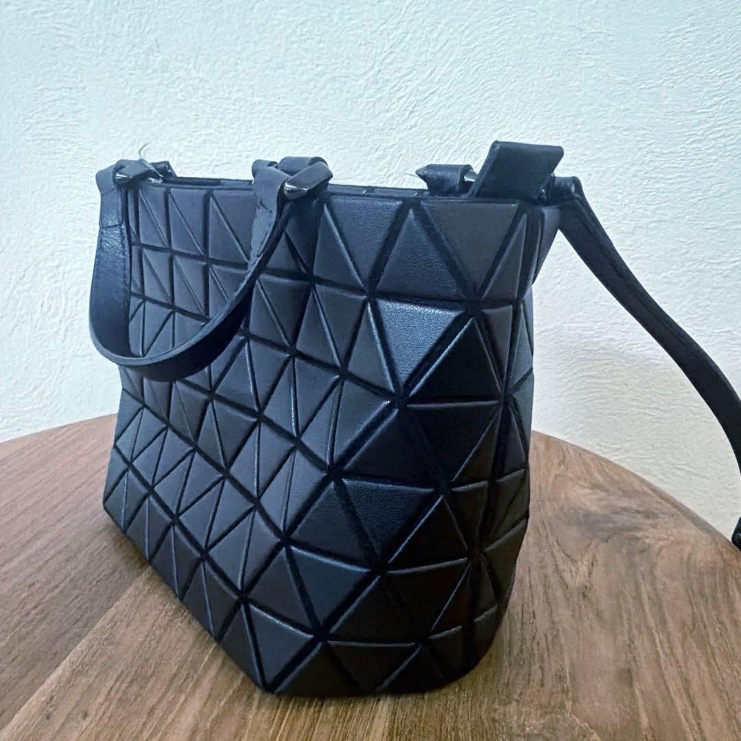 イッセイミヤケ　BAO BAO クリスタルマットミニトート　ショルダー