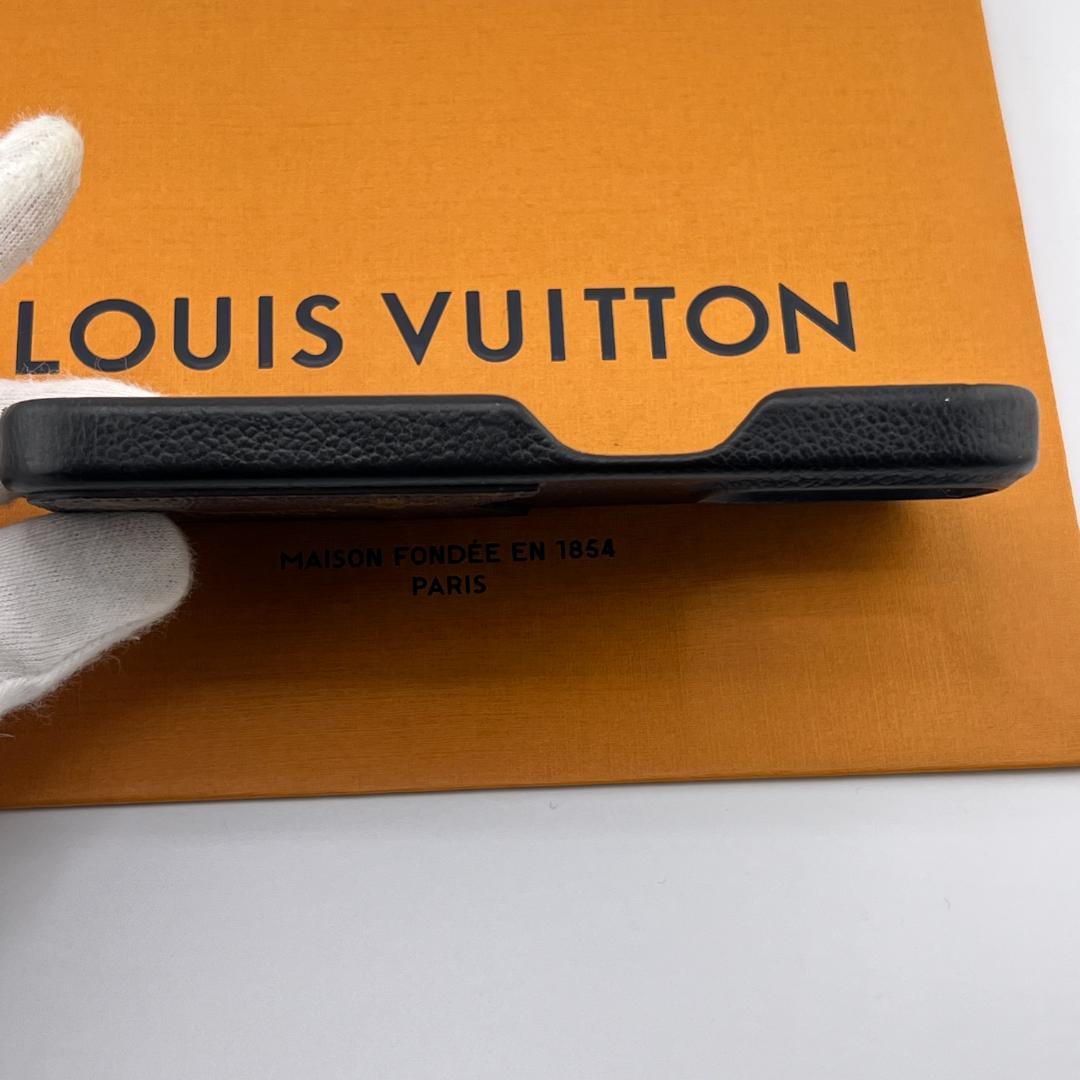 ピーナッツ箱付きルイヴィトン iPhone15 Pro バンパーケース