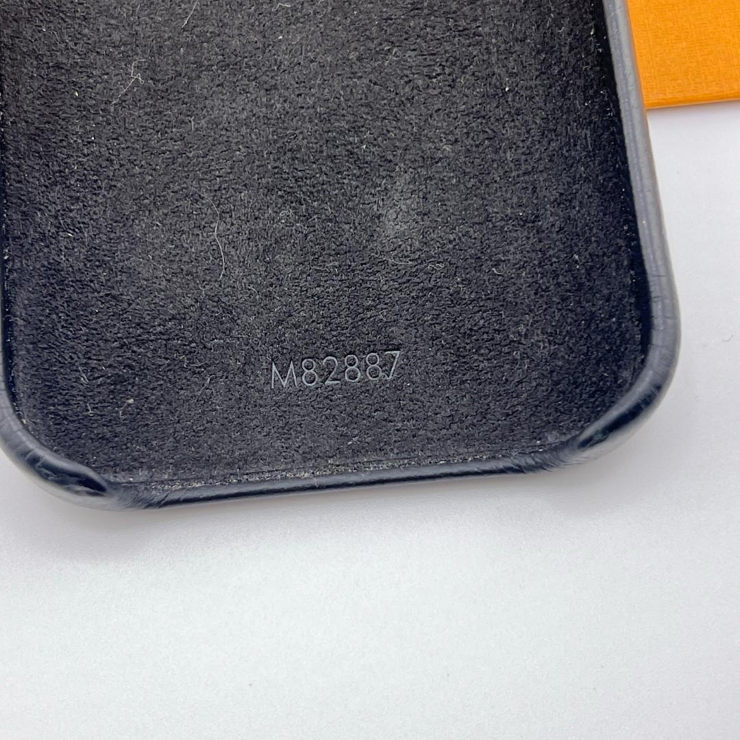 ピーナッツ箱付きルイヴィトン iPhone15 Pro バンパーケース