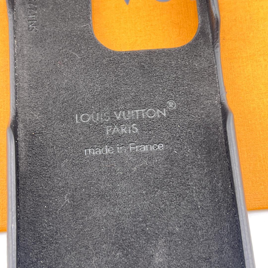 ピーナッツ箱付きルイヴィトン iPhone15 Pro バンパーケース