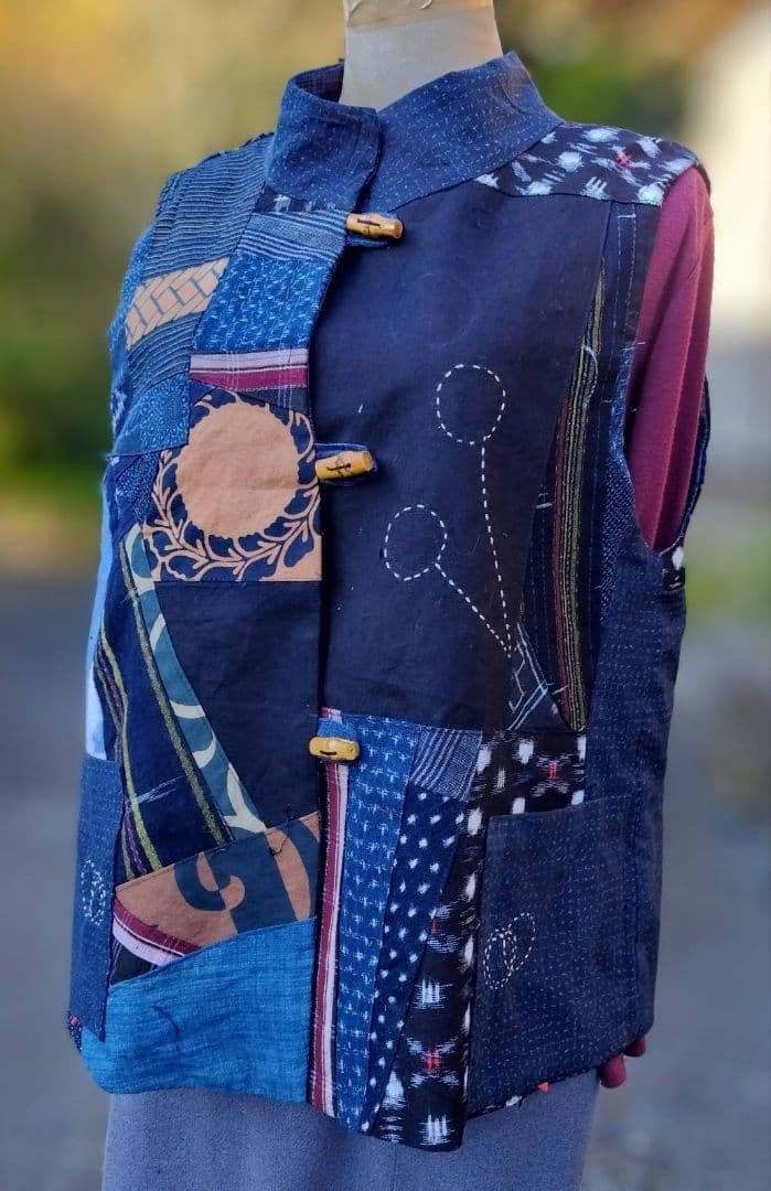 k*i様 古布リメイク　着物リメイク　絣色々　前開きベスト　リバーシブル