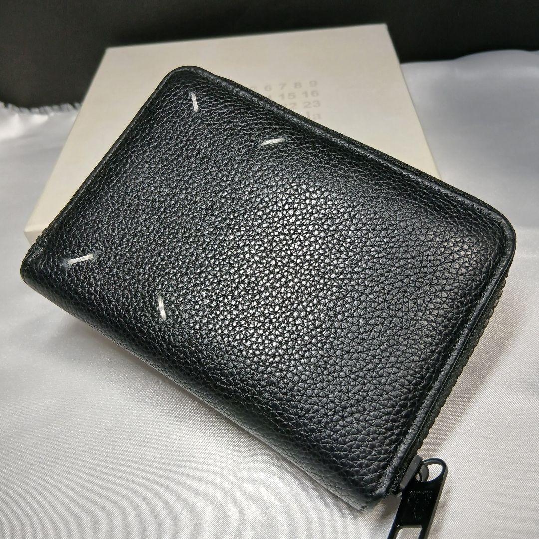 極美品【メゾンマルジェラ】2つ折り財布 ラウンドファスナー ステッチ シボレザー