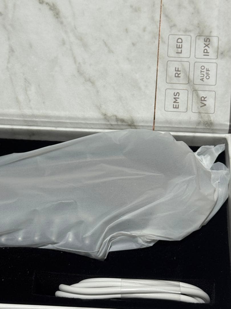 完全未使用品　スカルプD ボーテ スカルプ電気ブラシ 医師監修 EMS